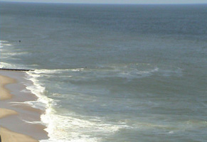 Image depicting formation of intermittent rip currents